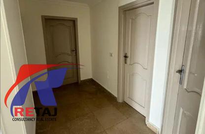 Apartment - 3 Bedrooms - 2 Bathrooms for rent in Area A - Ganoob El Acadimia - New Cairo City - Cairo