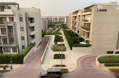 (بنتهاوس  (روف - 2 - 3 للبيع في مون ريزيدنس - فيفث سكوير - التجمع الخامس - مدينة القاهرة الجديدة - القاهرة
