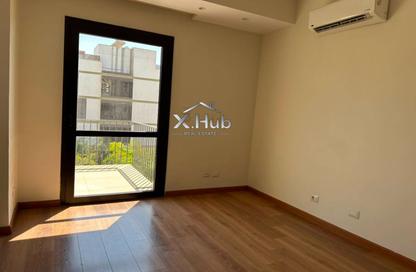 شقة - 3 غرف نوم - 3 حمامات للايجار في ذا كورت ياردز - كمبوندات الشيخ زايد - الشيخ زايد - الجيزة