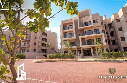 Apartment - 2 Bedrooms - 2 Bathrooms for sale in Fifth Square - The 5th Settlement - New Cairo City - Cairo