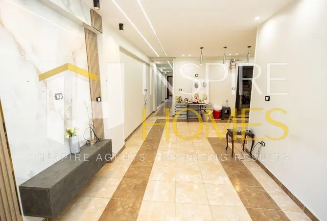 104886054 - Property Image 2