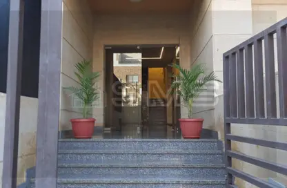 شقة - 2 غرف نوم - 2 حمامات للايجار في غرب الجولف - كمبوندات القطامية - القطامية - مدينة القاهرة الجديدة - القاهرة