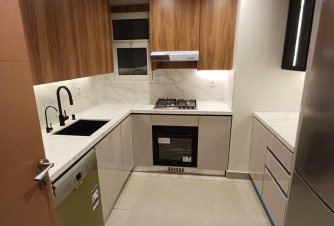 57245219 - Property Image 3