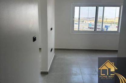 Apartment - 2 Bedrooms - 3 Bathrooms for rent in Hyde Park Business District Mall - South Teseen St. - The 5th Settlement - New Cairo City - Cairo