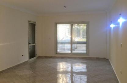 Apartment - 3 Bedrooms - 1 Bathroom for sale in El Koronfel - The 5th Settlement - New Cairo City - Cairo