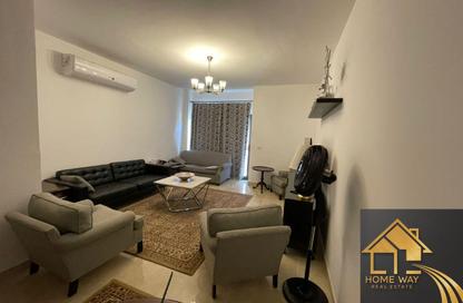 شقة - 3 غرف نوم - 2 حمامات للايجار في مون ريزيدنس - فيفث سكوير - التجمع الخامس - مدينة القاهرة الجديدة - القاهرة