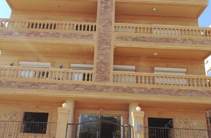 دوبلكس - 3 غرف نوم - 3 حمامات للبيع في المجاورة الثانية - الحي الثالث شرق - مدينة الشروق - القاهرة