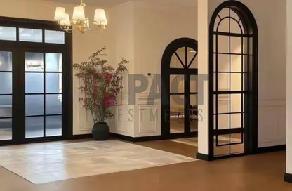 Apartment - 3 Bedrooms - 2 Bathrooms for sale in Sarai - Mostakbal City Compounds - Mostakbal City - Future City - Cairo
