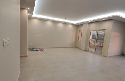 شقة - 3 غرف نوم - 3 حمامات للايجار في حى اسكان الجامعه الامريكية - كمبوندات التجمع الخامس - التجمع الخامس - مدينة القاهرة الجديدة - القاهرة