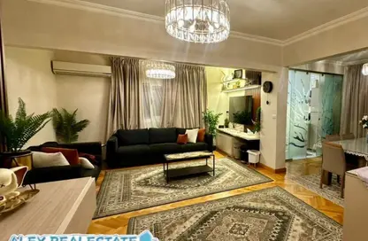 شقة - 3 غرف نوم - 2 حمامات للايجار في شارع كفر عبده - كفر عبده - رشدي - حي شرق - الاسكندرية