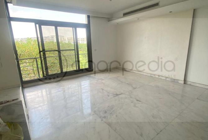 8640591 - Property Image 2