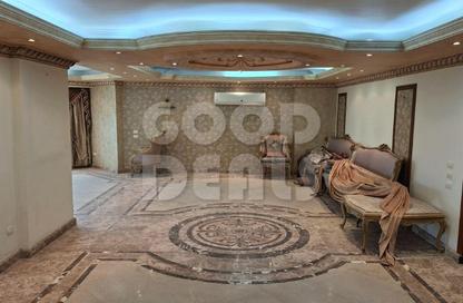 Apartment - 3 Bedrooms - 2 Bathrooms for sale in Ghernata St. - Roxy - Heliopolis - Masr El Gedida - Cairo