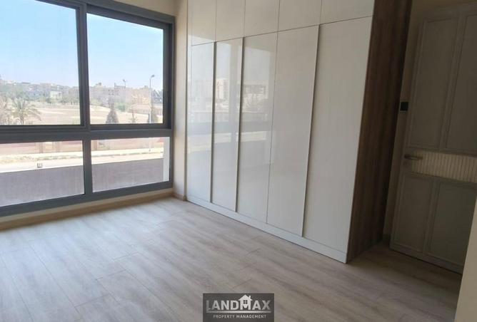 8715586 - Property Image 3