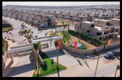 Villa - 7+ Bedrooms - 7+ Bathrooms for sale in The Crown - Cairo Alexandria Desert Road - 6 October City - Giza