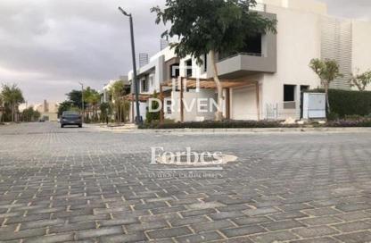 Townhouse - 5 - 5 for sale in Palm Hills WoodVille - Al Wahat Road - 6 October City - Giza