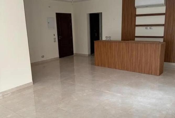 66423839 - Property Image 2