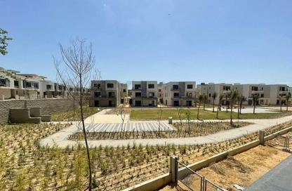 Townhouse - 3 Bedrooms - 2 Bathrooms for sale in Palm Hills - Alexandria Compounds - Alexandria