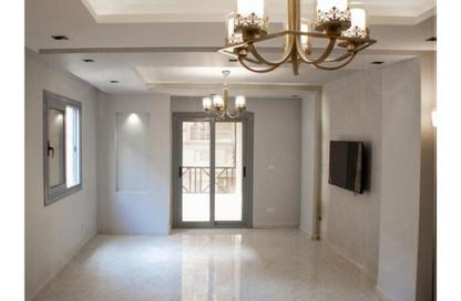 Apartment - 3 Bedrooms - 2 Bathrooms for sale in Eighth Sector - Zahraa El Maadi - Hay El Maadi - Cairo