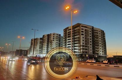 محل - استوديو - 6 حمامات للبيع في طريق جوزيف تيتو - النزهه الجديدة - النزهة - القاهرة