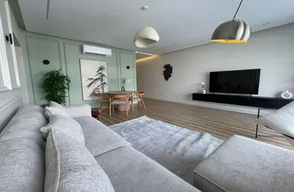 شقة - 2 غرف نوم - 2 حمامات للايجار في لايك فيو ريزيدنس - كمبوندات التجمع الخامس - التجمع الخامس - مدينة القاهرة الجديدة - القاهرة