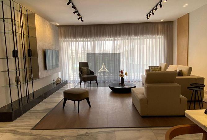 102914940 - Property Image 3