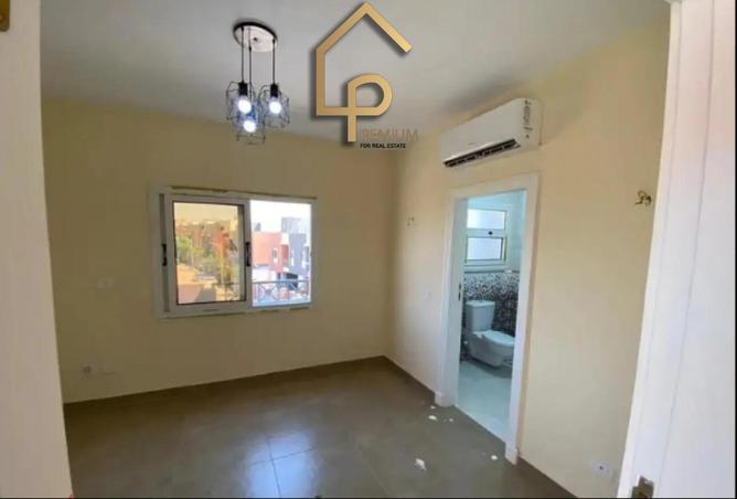 82104096 - Property Main Image