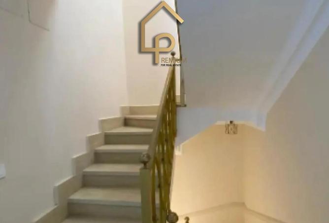 82104096 - Property Image 3