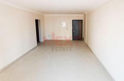 شقة - 3 غرف نوم - 3 حمامات للايجار في صوارى - كمبوندات الاسكندرية - الاسكندرية