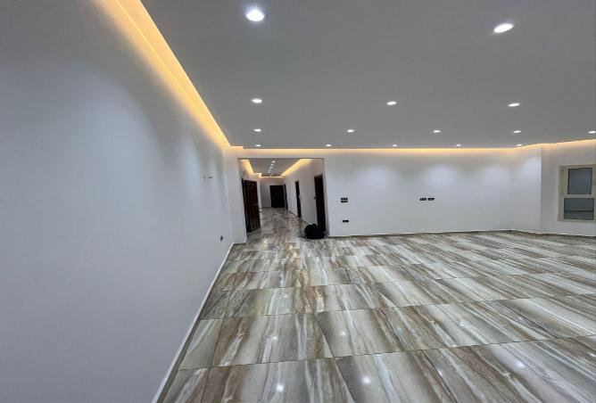 8614791 - Property Image 2