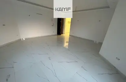 Apartment - 3 Bedrooms - 2 Bathrooms for rent in Mountain View Hyde Park - 5th Settlement Compounds - The 5th Settlement - New Cairo City - Cairo