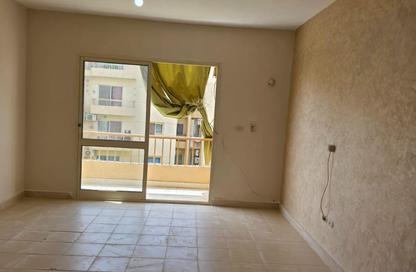 Apartment - 2 Bedrooms - 1 Bathroom for sale in Al Mostakbal - 12th District - Sheikh Zayed City - Giza
