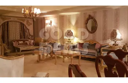 شقة - 6 غرف نوم - 4 حمامات للبيع في شارع 199 - دجلة - حي المعادي - القاهرة