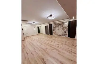 شقة - 4 غرف نوم - 3 حمامات للبيع في مدينتي - القاهرة