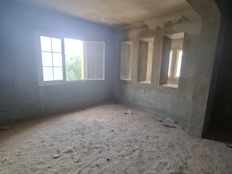4BR Villa | Semi-Finished | Hyde Park thumbnail