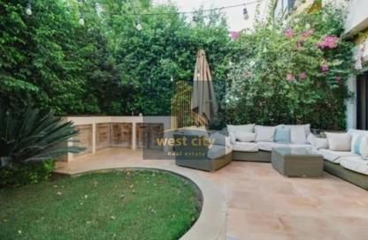 Townhouse - 5 Bedrooms - 5 Bathrooms for sale in Sodic West - Sheikh Zayed Compounds - Sheikh Zayed City - Giza