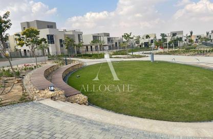 Villa - 5 Bedrooms - 4 Bathrooms for sale in Sodic East - 6th District - New Heliopolis - Cairo