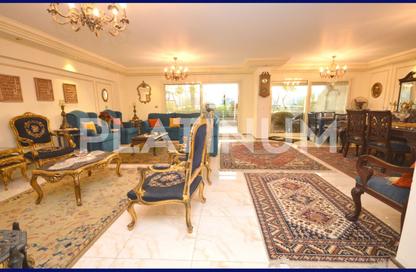 شقة - 3 غرف نوم - 3 حمامات للبيع في شارع نادى سموحة الرياضى - سموحة - حي شرق - الاسكندرية