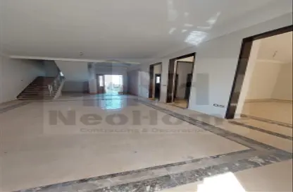 تاون هاوس - 3 غرف نوم - 3 حمامات للايجار في مدينة وصال - كمبوندات الشروق - مدينة الشروق - القاهرة