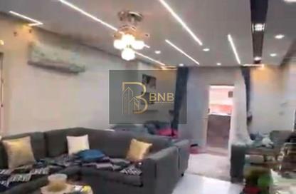 Apartment - 3 Bedrooms - 2 Bathrooms for sale in Eighth Sector - Zahraa El Maadi - Hay El Maadi - Cairo