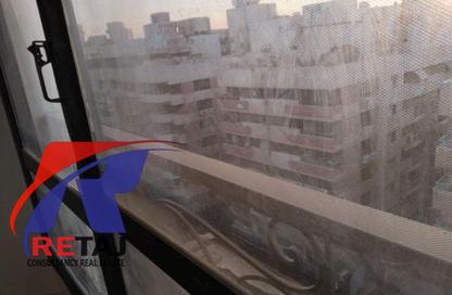 شقة - 4 غرف نوم - 3 حمامات للبيع في شارع السيده خديجه - الحديقة الدولية - الحي السابع - مدينة نصر - القاهرة