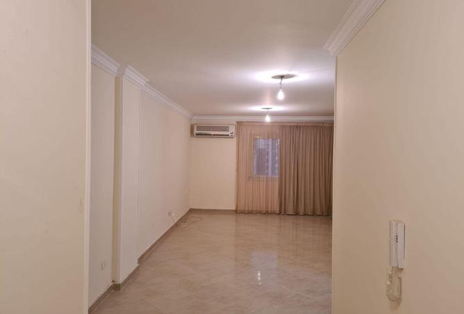 73772601 - Property Image 3
