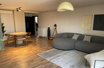 Apartment - 2 Bedrooms - 1 Bathroom for rent in Eastown - 5th Settlement Compounds - The 5th Settlement - New Cairo City - Cairo