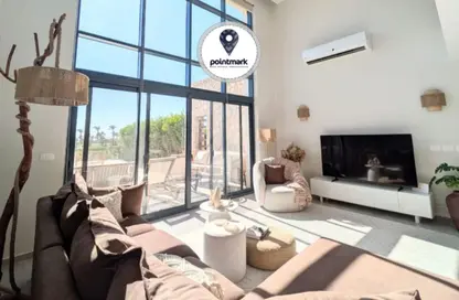 Chalet - 2 Bedrooms - 2 Bathrooms for sale in Fifth Square - The 5th Settlement - New Cairo City - Cairo