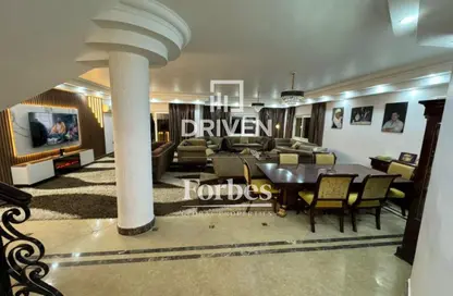 منزل مزدوج - 4 غرف نوم - 4 حمامات للايجار في كمبوندات الشيخ زايد - الشيخ زايد - الجيزة