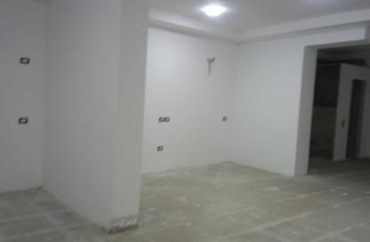 محل تجاري - استوديو - 1 حمام للايجار في المهندسين - الجيزة