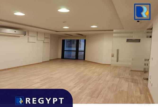 67739610 - صورة العقار 2