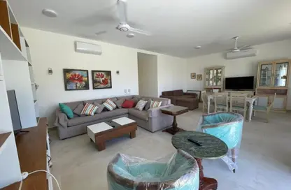 شاليه - 4 غرف نوم - 4 حمامات للايجار في هاسييندا وايت - سيدي عبد الرحمن - الساحل الشمالي