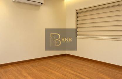 Apartment - 2 - 2 for sale in Lake View Residence - 5th Settlement Compounds - The 5th Settlement - New Cairo City - Cairo Apartment - 2 - 2 for sale in Lake View Residence - 5th Settlement Compounds - The 5th Settlement - New Cairo City - Cairo