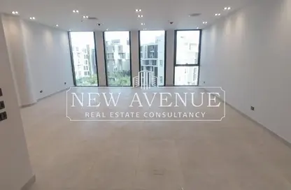 مساحات مكتبية - غرفة نوم - 1 حمام للايجار في ايستاون - كمبوندات التجمع الخامس - التجمع الخامس - مدينة القاهرة الجديدة - القاهرة