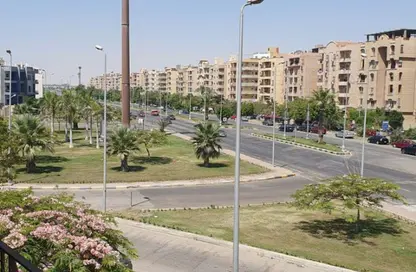 شقة - 3 غرف نوم - 3 حمامات للبيع في شارع الحكمة - الشيخ زايد - الجيزة